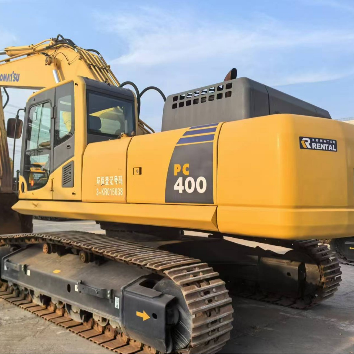 Used Komatsu PC400-8R Excavato